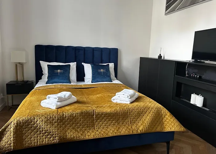 Gryf W Centrum Szczecina Parking By Stayly Stettin