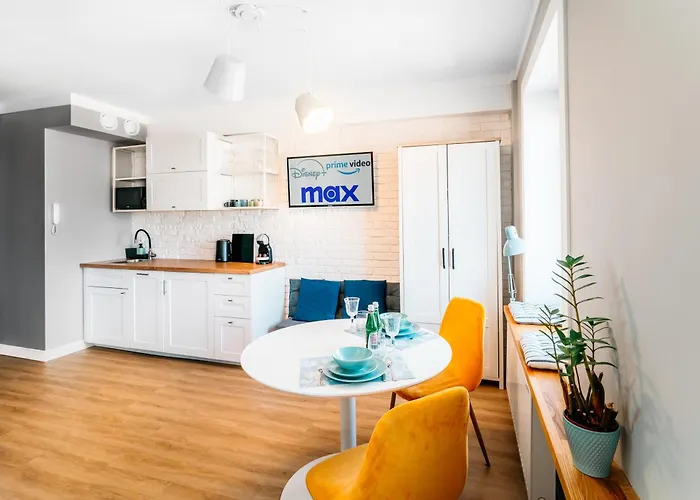 Gryf W Centrum Szczecina Parking By Stayly Stettin